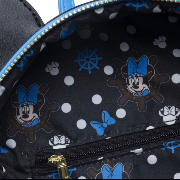 COPY - Loungefly Disney Pirate Minnie Mouse Cosplay Mini Backpack - Picture 7 of 8
